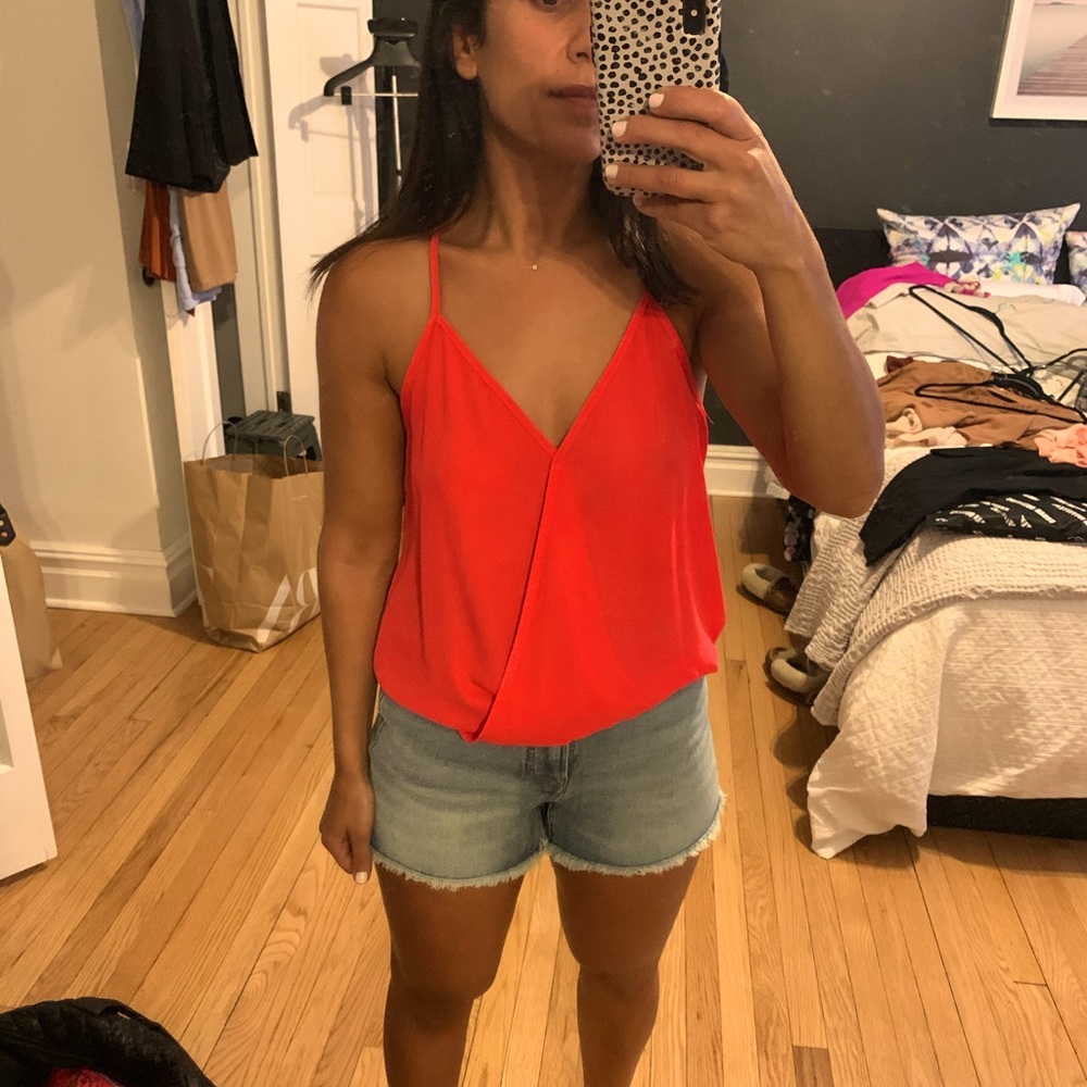 Racer back tank top, cross over front